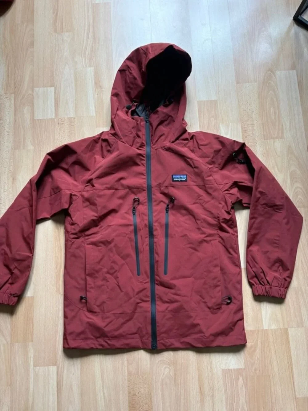 Patagonia Torrentshell Rain Jacket Burgundy Size S